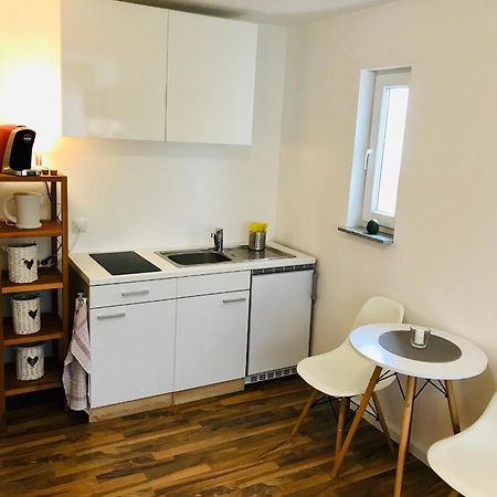 Top Renoviertes Apartement In Bester Lage Von Homburg- 5 Fussminuten Zur Uniklinik Homburg  Exterior foto